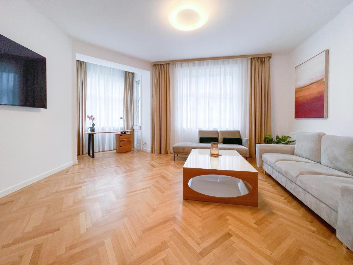 Elysian Apartment Bratislava Exterior foto